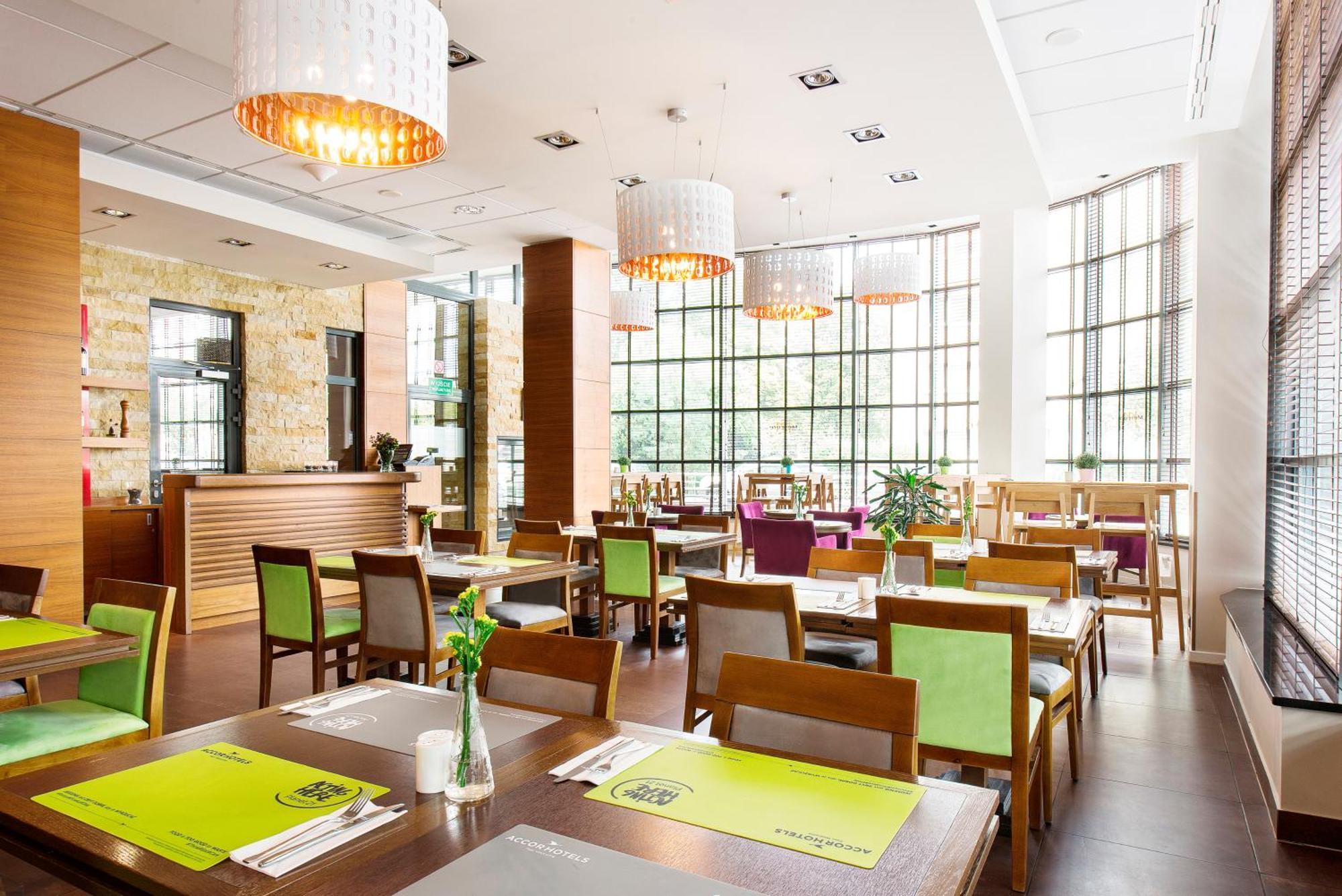Mercure Warszawa Airport Bagian luar foto