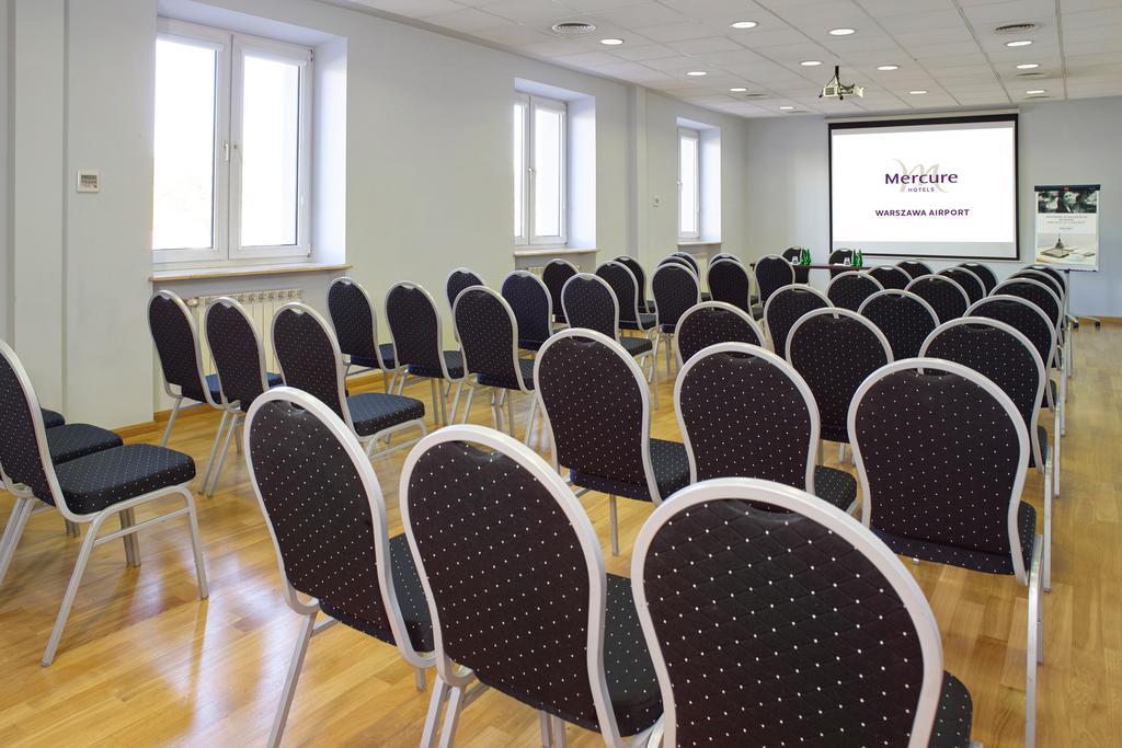 Mercure Warszawa Airport Bagian luar foto