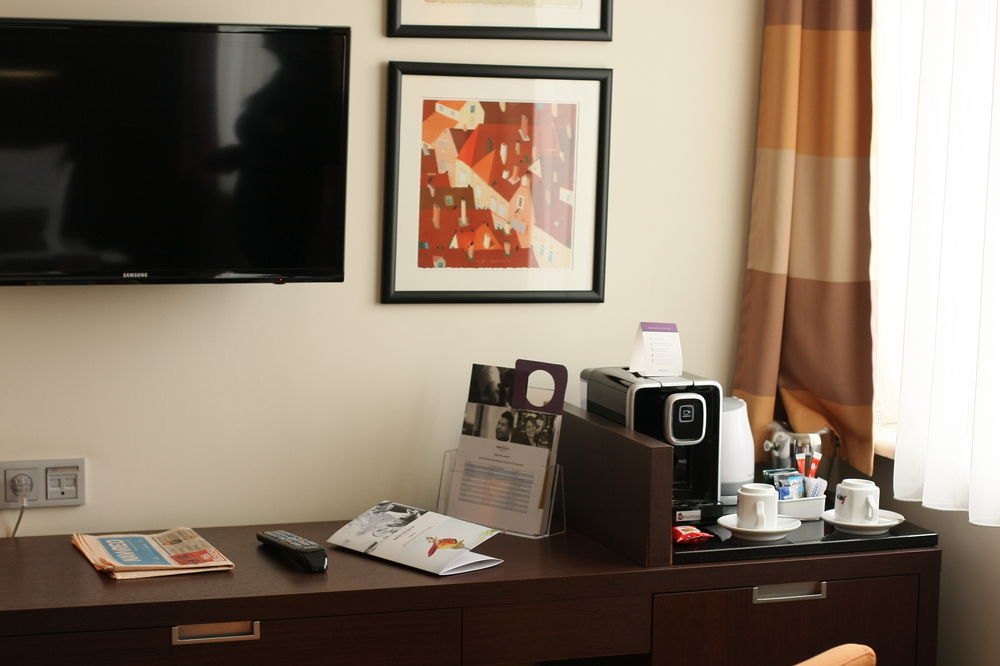 Mercure Warszawa Airport Bagian luar foto